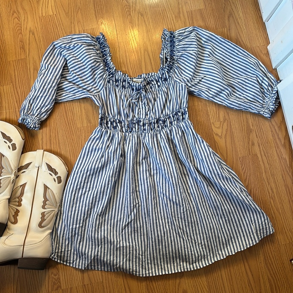 American Eagle dress size small